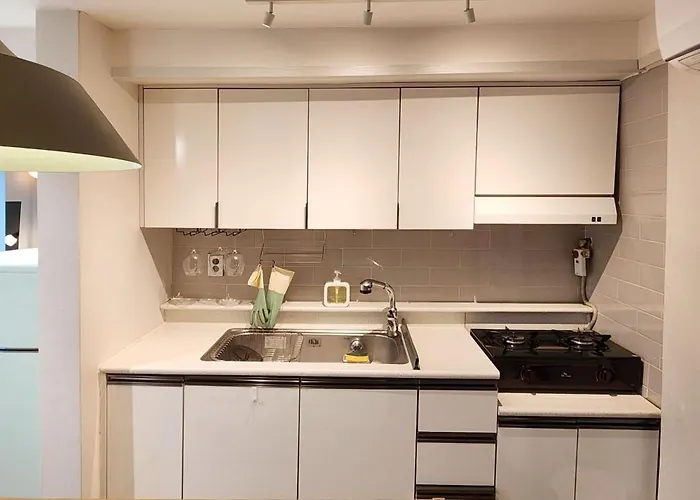 철길공원 옆, White Linen House 아파트 *